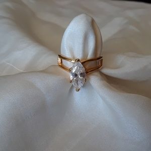 LIND 14K HGE Marquise CZ Stone Size 7 Ring